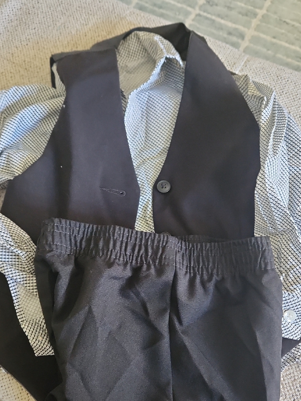 Van Heusen Kids 3-Piece Set in Black with White Pattern